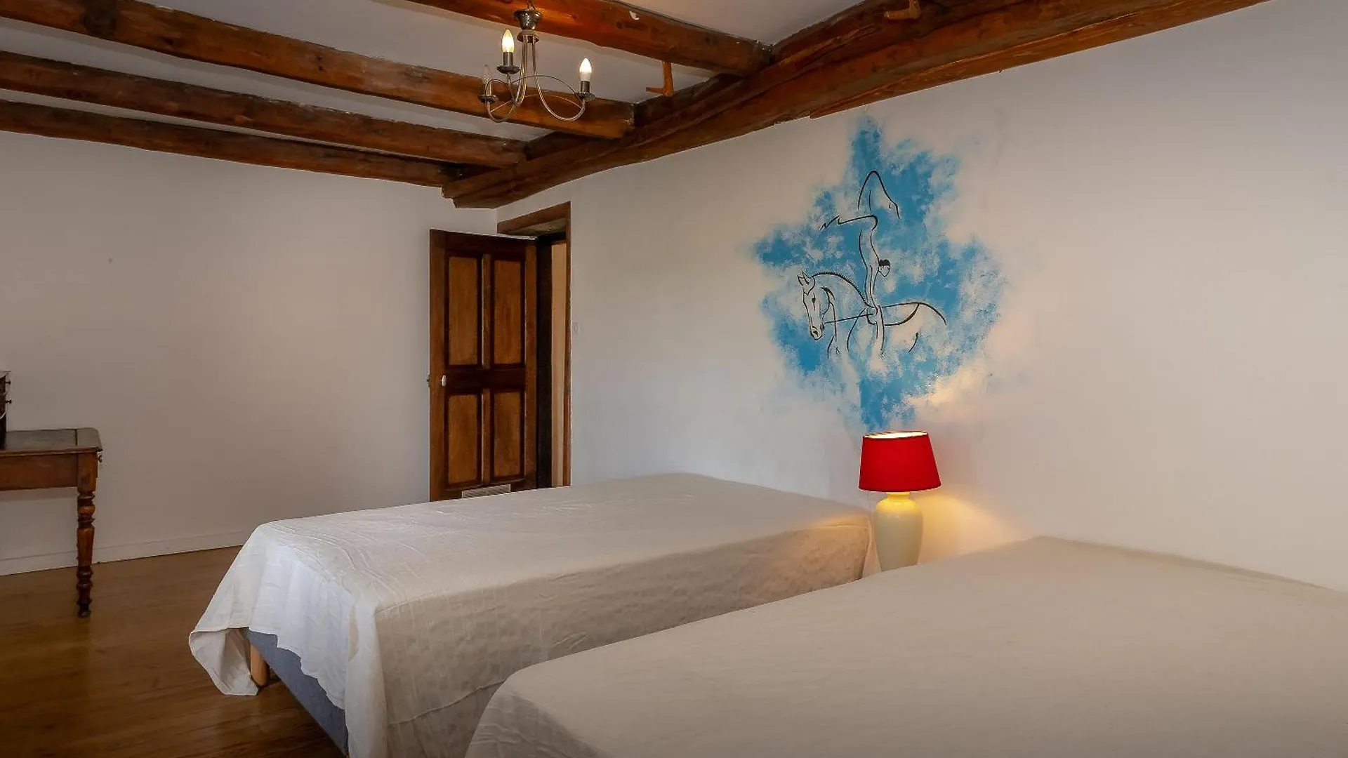 Le Palefroi De Merlas Holiday home